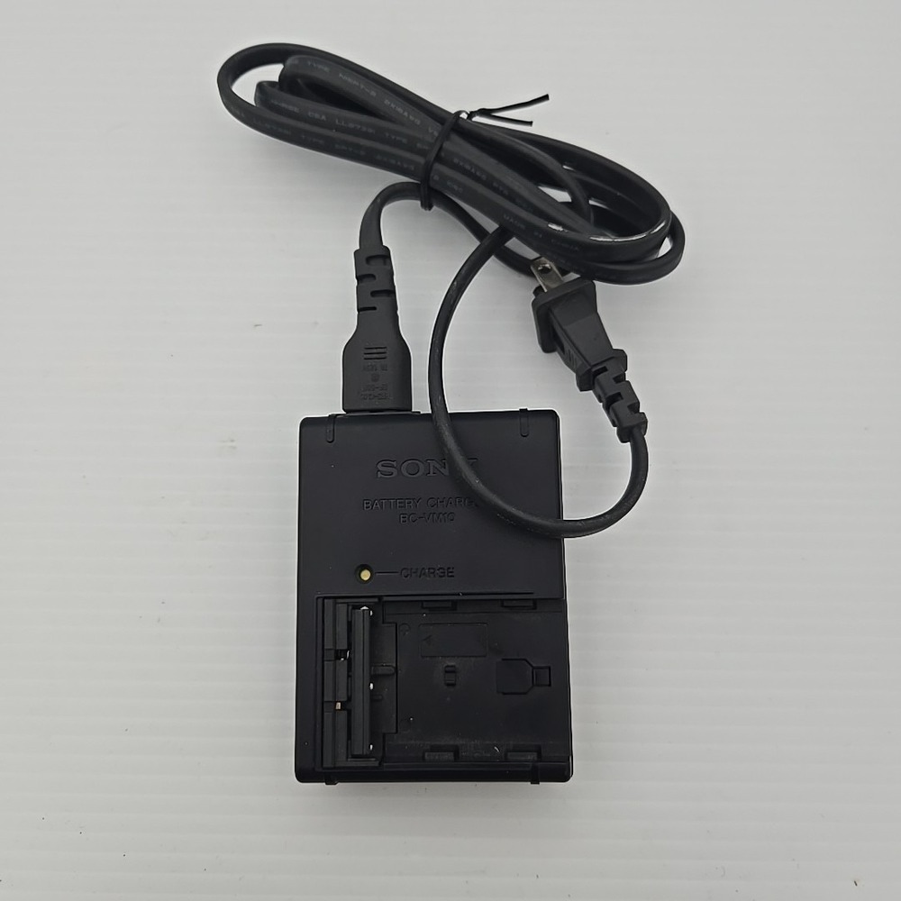 Original SONY BC-VM10 Charger battery NP-FM50 FM55H FM500H FM70 FM90 QM71D QM91D